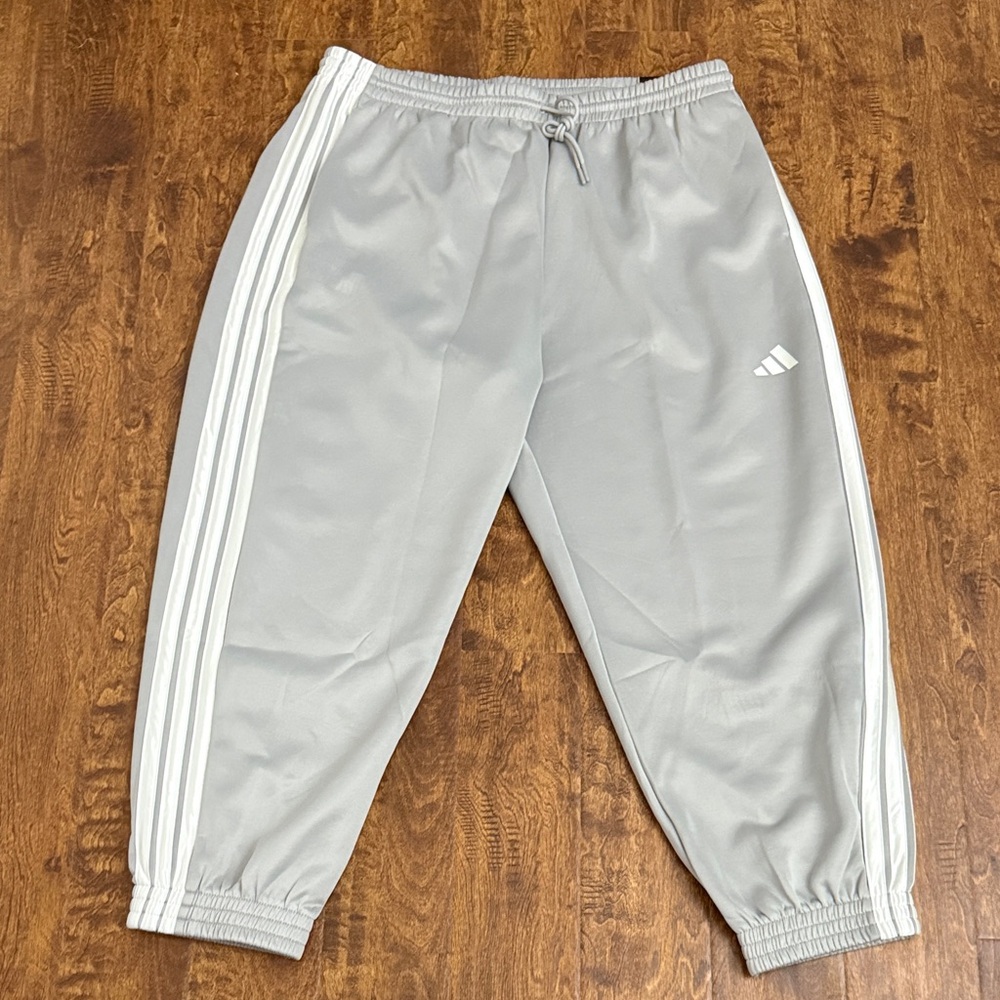Adidas Light Gray Three-Stripe Joggers with White Logo Size XXL - Picture 5 of 16